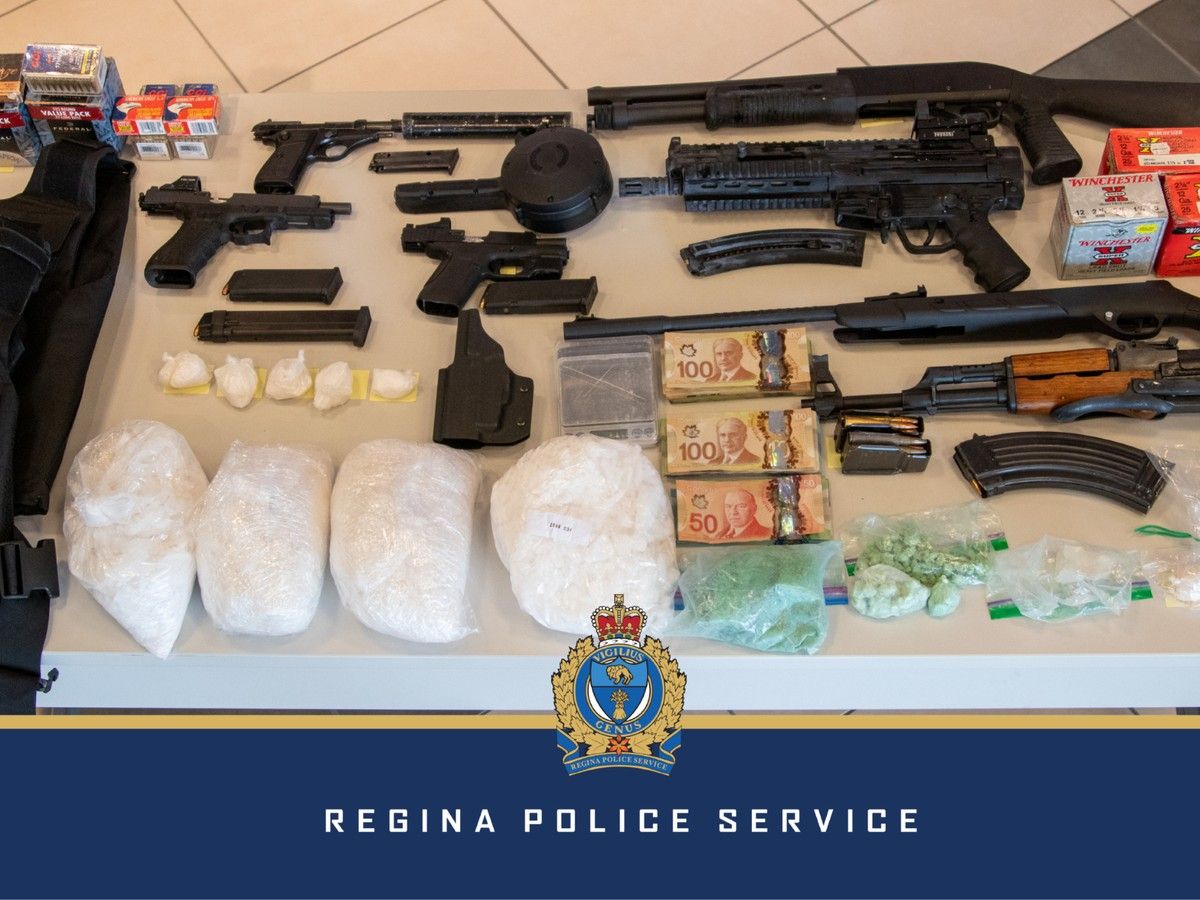 Regina cops seize meth, guns