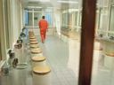 An inmate walks through the visiting area of ​​Elgin Middlesex Detention Center in London.  FILE PICTURE