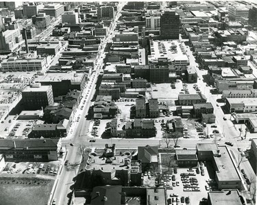 Aerial of Dundas, Ridout, King block, 1970. (London Free Press files)