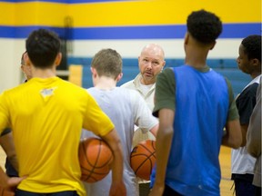 H.B. Beal head coach Ian McConnell talks to the team in their final week of practice before they head to OFSAA in Windsor.  (MIKE HENSEN, The London Free Press)