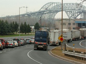 Sarnia's Blue Water Bridge border lineup. (File photo)