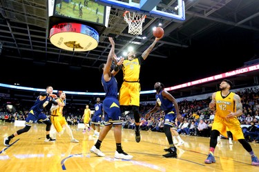 Mo Bolden of the Lightning goes up for a left handed shot late in the game against the St. John's Edge as the Lightning won 106-101 in a hard fought battle at Budweiser Gardens on Sunday April 29, 2018. The Lightning won the series 4-2 and will now face Halifax for the NBL championship. Mike Hensen/The London Free Press/Postmedia Networki