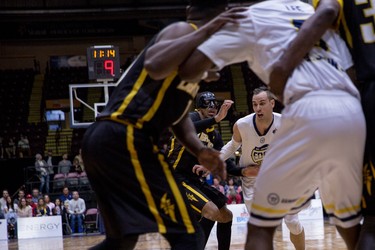 London Lightning plays St. John's Edge in game 3 in St. John's, London won 130-127. (JEFF PARSONS photo)