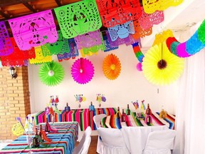 Set the scene for your Cindo de Mayo Fiesta with vibrant decorations from Amazon.ca.