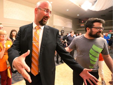 Terence Kernaghan celebrates as he walks into the NDP party after winning London North Centre in London Thursday.

Mike Hensen/The London Free Press/Postmedia Network