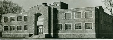 Science Service Laboratory, UWO, 1951. (London Free Press files)
