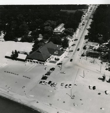Grand Bend aerial of casino and beach, 1958. (London Free Press files)