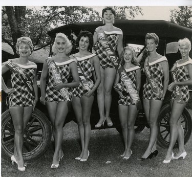 Miss Grand Bend contestants, 1958. (London Free Press files)
