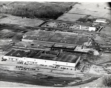 Sayvette and Woolco stores in White Oaks, looking north, 1973. (London Free Press files)