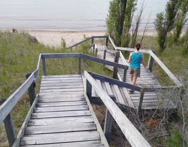 Pinery Provincial Park's 2.6 km Wilderness Trail includes a boardwalk to the shore of Lake Huron and a lookout.
WAYNE NEWTON/SPECIAL TO THE LONDON FREE PRESS