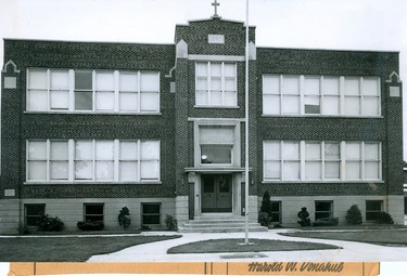 Holy Cross Separate School on Elm Street, just north of Hamilton Road, 1964. (London Free Press files)