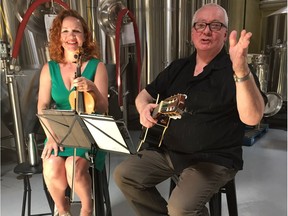 London duo Tara Dunphy and Larry Smith play the London Wine Bar: Downtown Friday and Saturday. (JOE BELANGER, The London Free Press)