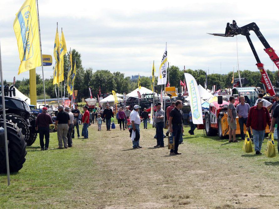 Outdoor Farm Show focuses on innovation London Free Press