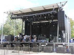 Members of Western University's student council prepare the stage Friday for Purple Fest, an event organized by the student body in an attempt to curb attendance to unsanctioned parties during what used to be homecoming weekend. JONATHAN JUHA/THE LONDON FREE PRESS