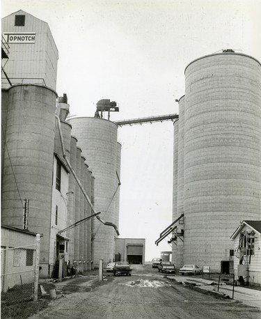 Topnotch Feeds Ltd. in Port Stanley, 1982. (London Free Press files)