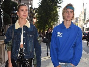 Justin Bieber and fiancee Hailey Baldwin enjoy a walk in Central London, stopping for a drink and a bite to eat in coffee shop Joe & The Juice, before heading to Selfridges to do some shopping. The couple looked very happy and in love, and ended their day out in Hyde Park, where they stopped to share a kiss. Featuring: Justin Bieber, Hailey Baldwin Where: London, United Kingdom When: 17 Sep 2018 Credit: Will Alexander/WENN.com ORG XMIT: wenn35366314