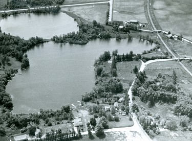 Pond Mills looking south, Southdale Road bridgeg at right, 1971. (London Free Press files)
