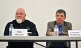 Dutton Dunwich mayoral candidates Bob Purcell and Cameron McWilliam. (Tom Morrison/Postmedia Network)