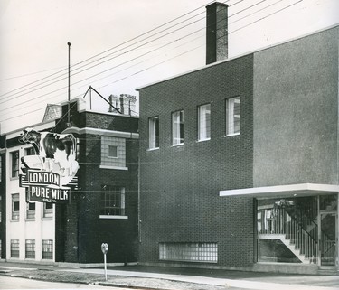 London Pure Milk Co. Ltd., located at 561 Dundas Street just east of Adelaide, 1964. (London Free Press files)