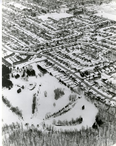 London Ski Club is shown among residential homes in Byron aerial, 1980. (London Free Press files)