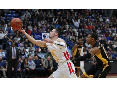 Adam Blazek, of the Sudbury Five, can't hold on to a pass during basketball action against the London Lightning at the Sudbury community arena in Sudbury on Thursday Nov. 22. John Lappa/Postmedia Network