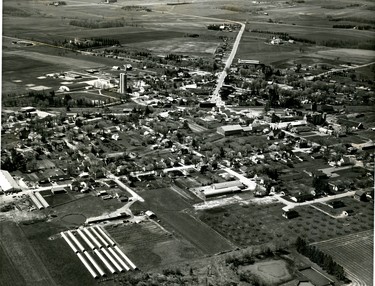 Aerial of Tavistock, 1976. (London Free Press files)