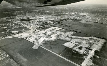 Aerial of Westmount subdivison, 1968.  (London Free Press files)