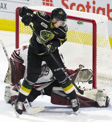 London Knight Connor McMichael almost tips the puck past Guelph Storm goalie Anthony Popovich during the first period of their game in London, Ont. on Tuesday. Derek Ruttan/The London Free Press/Postmedia Network