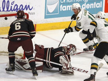 Peterborough Petes' goalie Tye Austin is beaten top shelf on a goal scored by London Knights' Kevin Hancock (16) during first period OHL action on Thursday, Feb. 21, 2019 at the Memorial Centre in Peterborough. (Clifford Skarstedt, Peterborough Examiner)