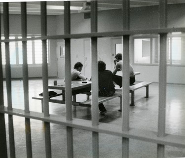 The Elgin-Middlesex Detention Centre can house up to 292 adults and 16 young offenders, aged 16 and 17, 1985. (London Free Press files)
