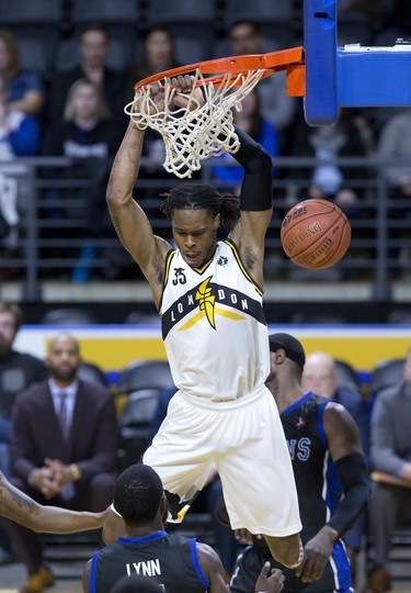 AJ Gaines of the London Lightning dunks against the KW Titans during their NBL playoff game at Budweiser Gardens in London, Ont. on Thursday April 4, 2019. Derek Ruttan/The London Free Press/Postmedia Network
