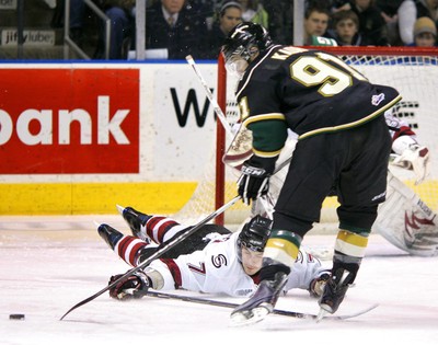 Cole Tymkin of the London Knights skates in the first period during News  Photo - Getty Images