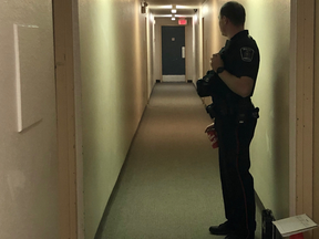 A London police officer could be seen guarding the entrance to the east-end apartment on Connaught Avenue where a person was killed. Photo taken on Tuesday May 14, 2019. (Jonathan Juha/The London Free Press)