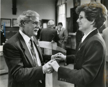 Dianne Cunningham, London North MPP greeted by London Alderman Joe Avola, 1990. (London Free Press files)