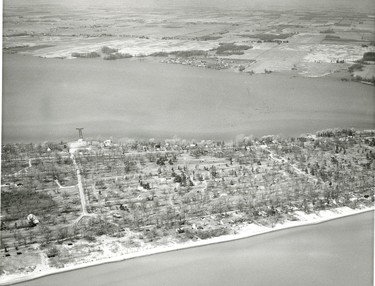 Aerial of Rondeau, 1976. (London Free Press files)