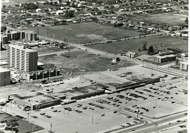 Aerial of Northland Mall, 1972. (London Free Press files)