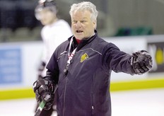 World juniors: Canada coach Dale Hunter welcomes NHLer Barrett
