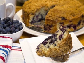 Blueberry streusel coffee cake (Mike Hensen/The London Free Press)