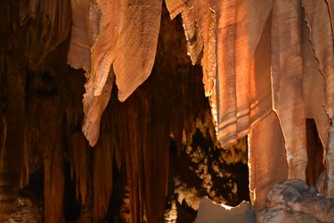 Stunning travertine stalactite "curtains" greet visitors to Luray Caverns. This beauty is known as Bath Towel. Guided tours of the fascinating 2.4 km trek take about an hour winding through narrow passages and enormous cathedral- high rooms.
BARBARA TAYLOR The London Free Press
Luray Caverns, Virginia
June 2019
