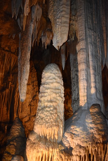 The Frozen Fountain is a fascinating underground find among the explosion of stalactites (hanging down) and stalagmites (protruding from the cave floor) greeting visitors to Luray Caverns, Virginia. Guided tours of the  2.4 km trek take about an hour winding through narrow passages and enormous cathedral-sized rooms.
BARBARA TAYLOR The London Free Press
Luray Caverns, Virginia
June 2019