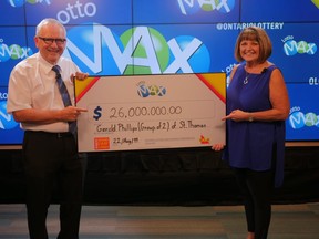 Gerry and Helen Phillips of St. Thomas win $26 million jackpot prize. (OLG Lottery photo)
