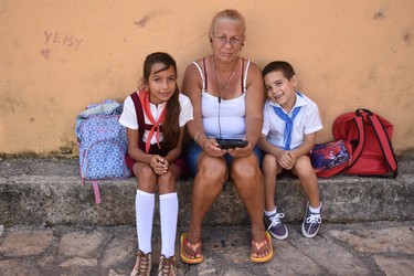 A pleasure to meet siblings Melissa and Yonkiel after school with their ÒabuelaÓ grandmother in a quiet corner of the town square of the colonial town of Remedios in central Cuba.
BARBARA TAYLOR/THE LONDON FREE PRESS