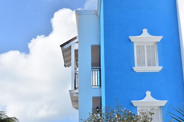 Bright blue and white, the three-storey guest-room buildings of Sanctuary at Grand Memories blend well with puffy white clouds and true blue sky.
BARBARA TAYLOR/THE LONDON FREE PRESS