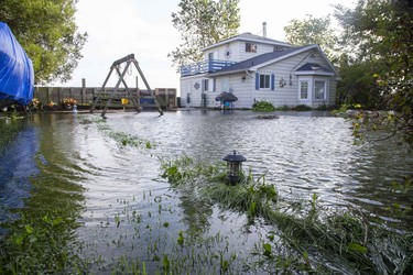 Lake Erie flooded several shoreline homes in Erieau, Ont. on Tuesday Aug. 27, 2019. Derek Ruttan/The London Free Press