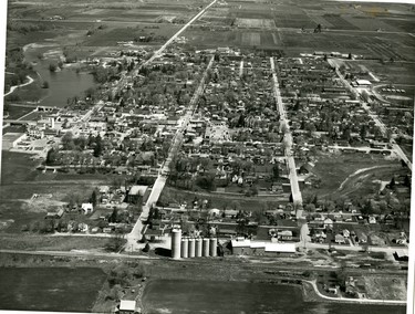 Aerial of Mitchell, 1976. (London Free Press files)
