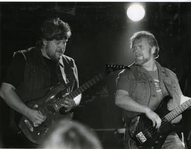 Randy Bachman and Fred Turner of Bachman-Turner Overdrive perform at Kiplings in London, 1988. (London Free Press files)