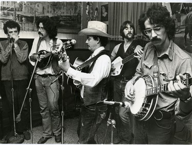 Dixie Flyers playing the York Hotel, Bert Baumbach, centre and Denis LePage, right, 1974. (London Free Press files)