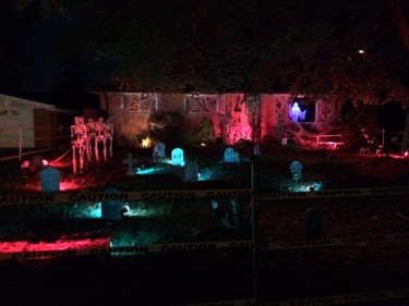 Halloween yard display at 419 Scenic Dr. (Photo by Paul Bikkers)