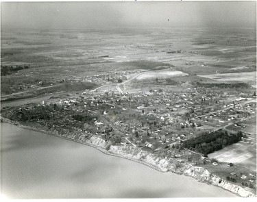 Aerial of Port Burwell, 1976.  (London Free Press files)