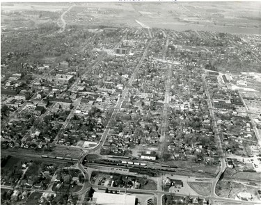 Aerial of Woodstock, 1976.  (London Free Press files)